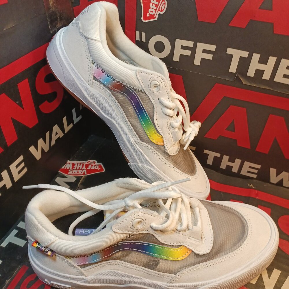 Vans Men's 9.5 Wayvee 2gether As Ourselves  White Rainbow VN0A5JIAE4E Rare